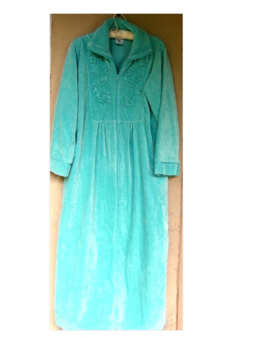 The Vermont Country Store Thick Terry 3/4 Zip Robe w/Pockets Medium